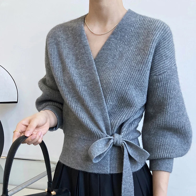 Gilet cache-cœur manches boules pour femme - Gris