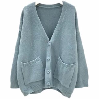 Photo d'un gilet cardigan ample à bouton et poches bleu pour femme
