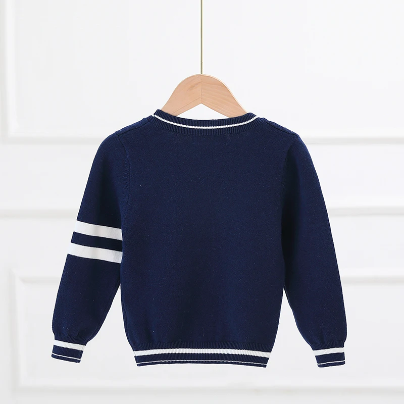 Gilet col V chic pour garçon