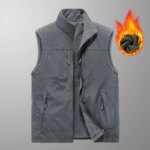 Photo d'un gilet polaire réversible gris multi poches pour homme